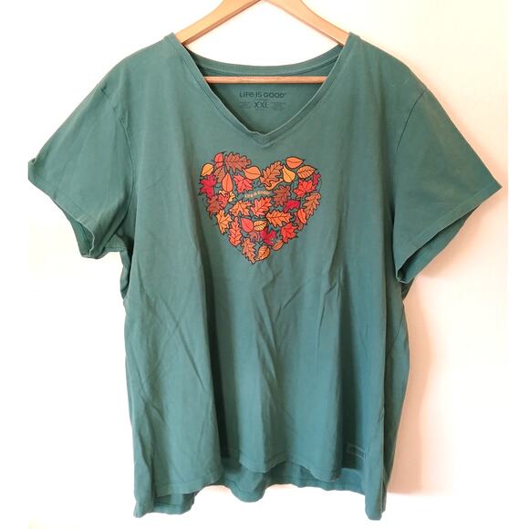 Life is Good Autumn Leaves in Heart Shape Crusher Green Tee - Picture 1 of 6